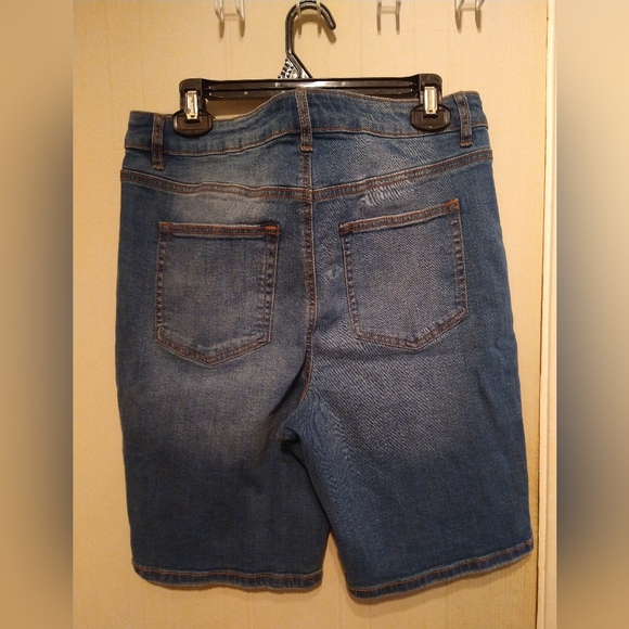 Short gap 14 - Picture 2 of 4